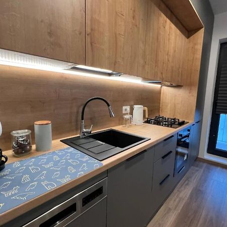 High-Rise Luxury Apartment With Free Parking Bucareste Exterior foto