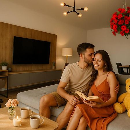 High-Rise Luxury Apartment With Free Parking Bucareste Exterior foto