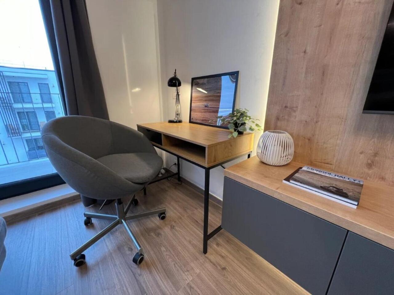 High-Rise Luxury Apartment With Free Parking Bucareste Exterior foto