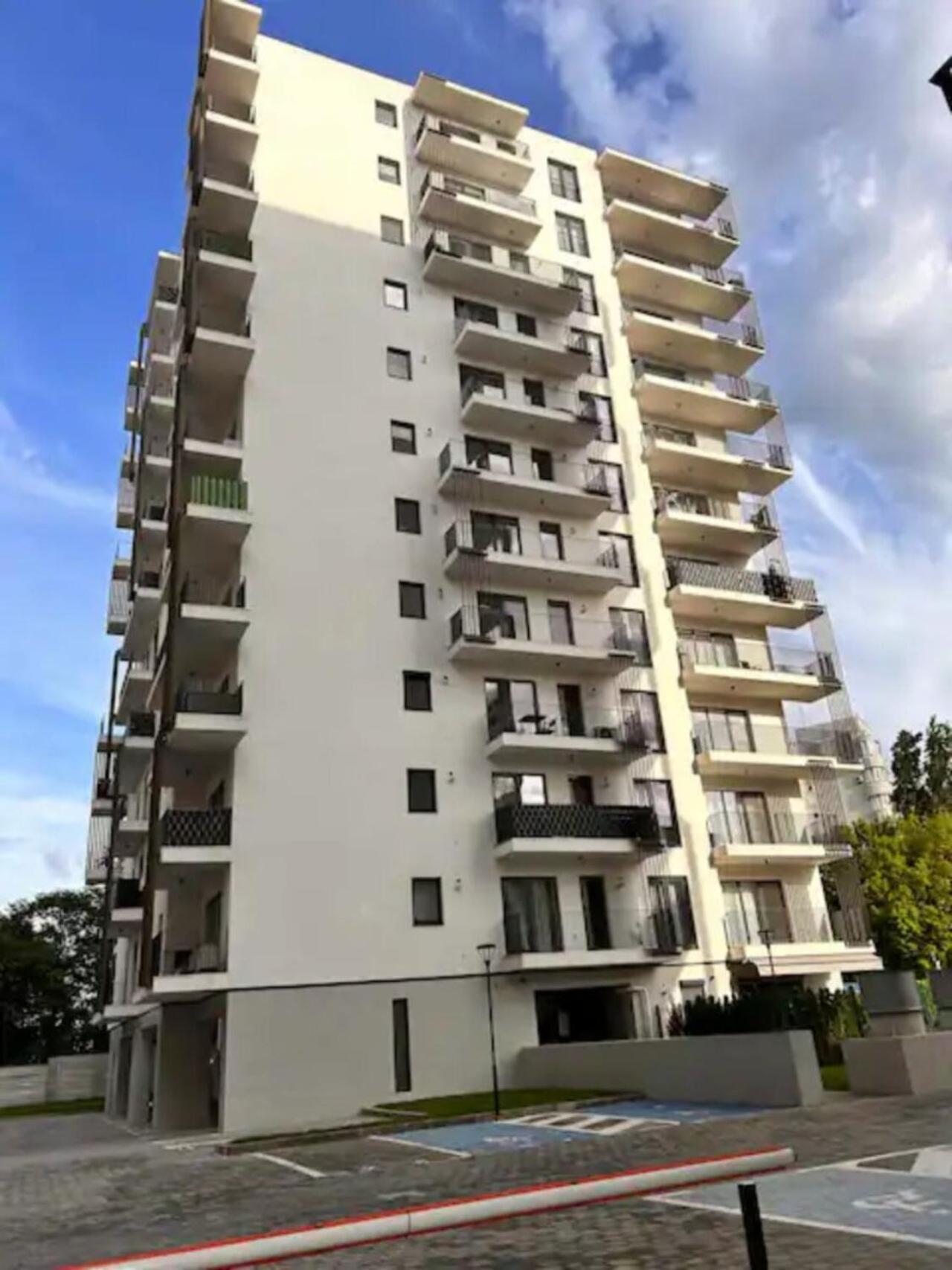 High-Rise Luxury Apartment With Free Parking Bucareste Exterior foto